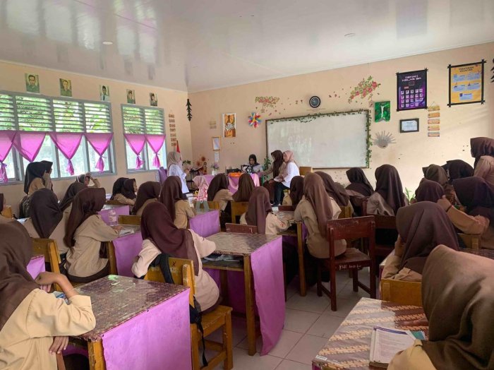 Puskesmas Sarolangun Lakukan Inspeksi Kesehatan di MTsN 4