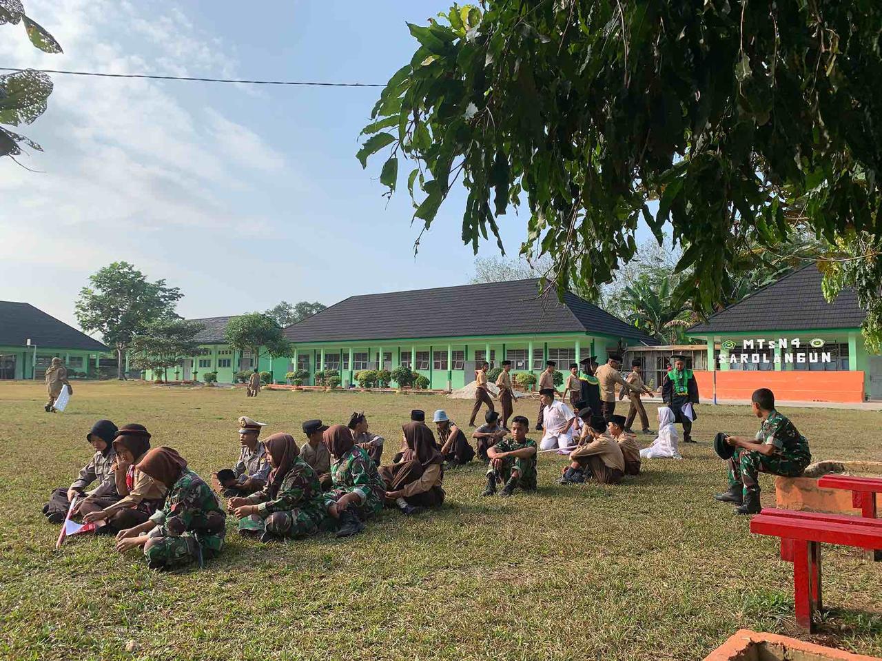 MTsN 4 sarolangun Melakukan Gladi Bersih Menjelang Karnaval 