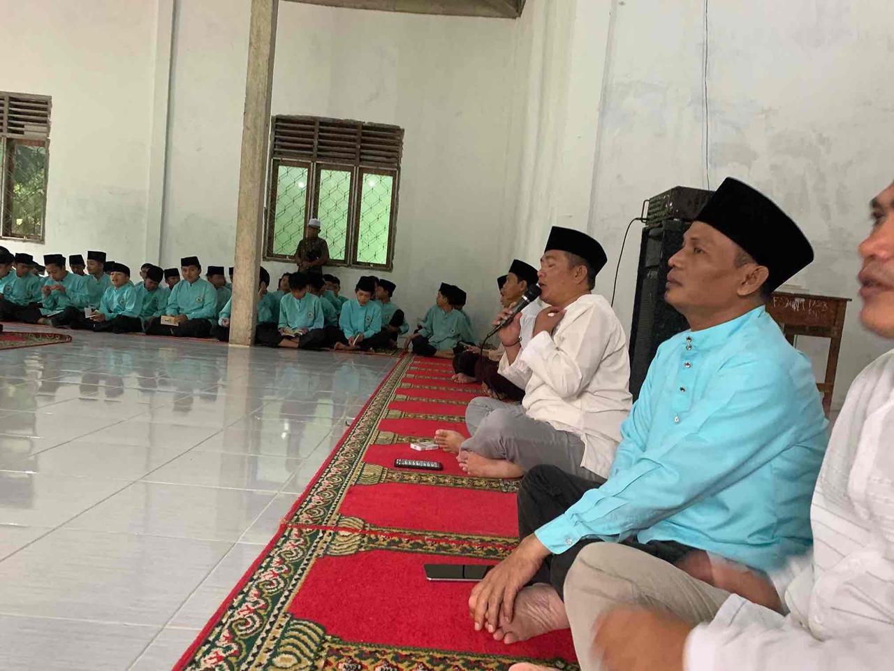 Yasinan Rutinitas Hari Jumâ€™at di MTsN 4 Sarolangun 