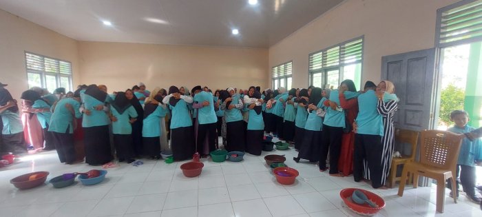 MTsN 4 Sarolangun Gelar Sungkeman Jelang Ujian Akhir