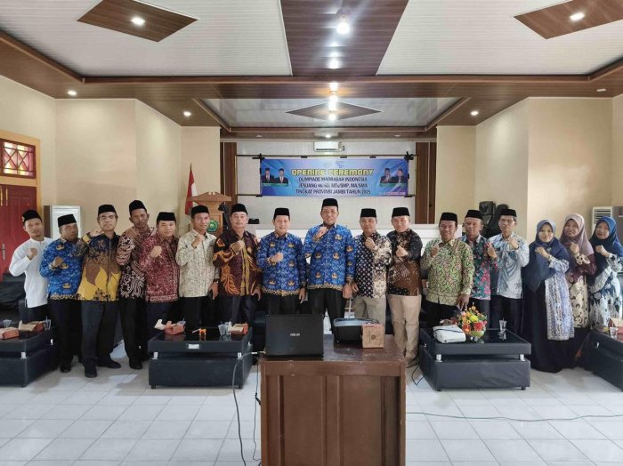 Pembukaan Olimpiade Madrasah Indonesia Provinsi Jambi 2025